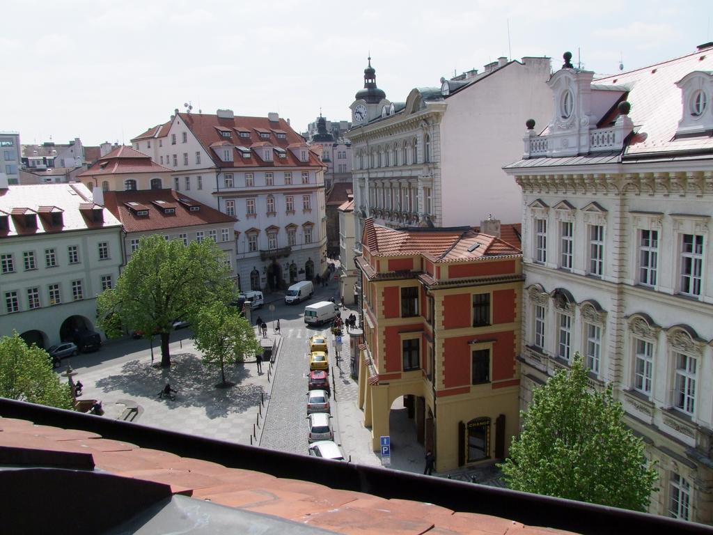 Michalska - Old Town Apartment Прага Екстериор снимка