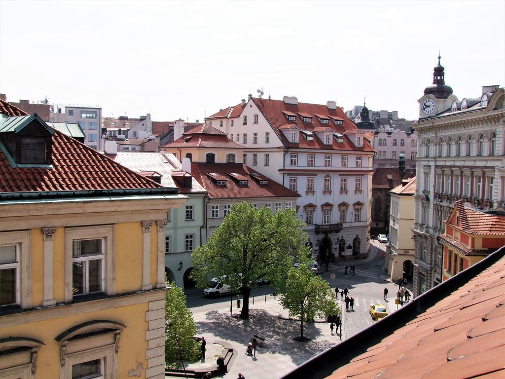 Michalska - Old Town Apartment Прага Екстериор снимка