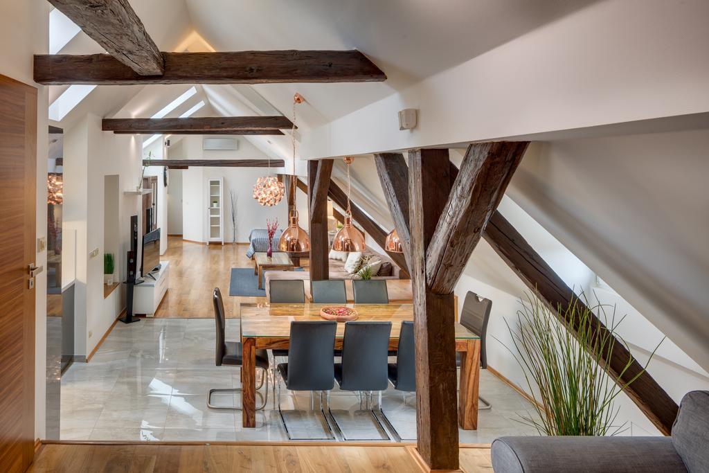 Michalska - Old Town Apartment Прага Екстериор снимка